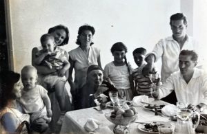 Italy - Rome - Amalia’s family with Mary Elizabeth and Catherine.