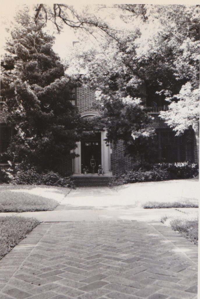 14 Courtlandt Place front door